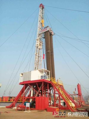 中車株機國內(nèi)首個石油鉆井機超級電容儲能系統(tǒng)投入使用_株洲時政_新聞頻道 .